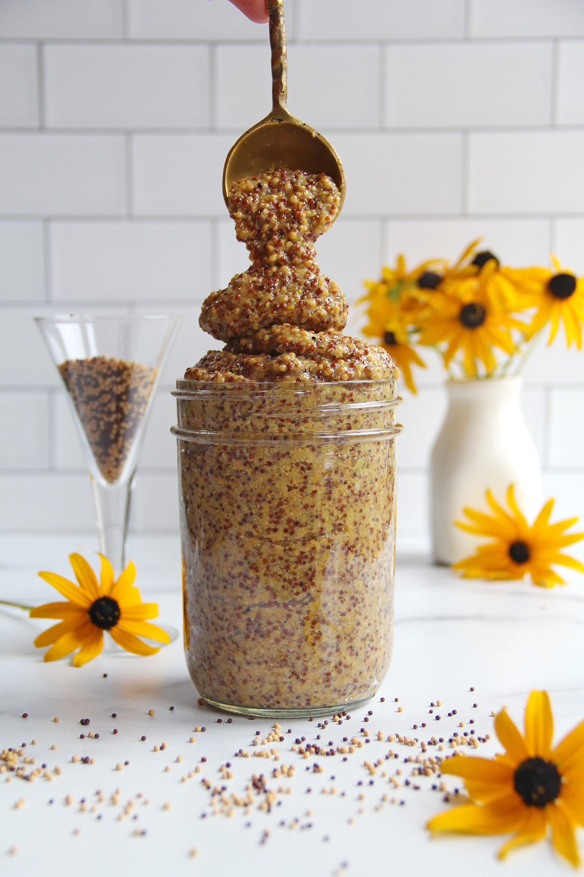 Homemade Mustard: Customize Your Tangy Condiment from Scratch